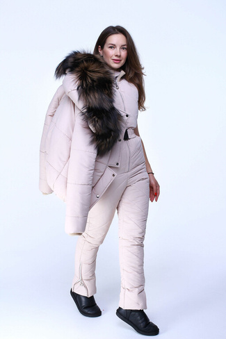 Бежевый зимний костюм для прогулок с натуральным мехом чернобурки - Брендированные лямки(резинка)