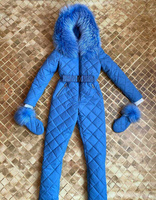 Голубой комбинезон с мехом енота альбиноса - Варежки без меха