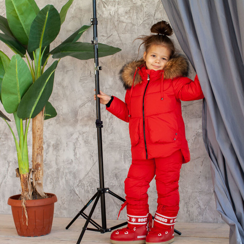 Костюм зимний детский с мехом: полукомбез и куртка