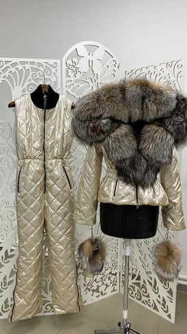 Золотой костюм зимний с натуральным мехом лисы Cristal - 46-48