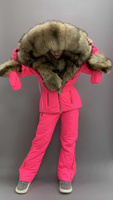Лыжный костюм Sana с мехом финского енота, неоновый розовый - Без аксессуаров