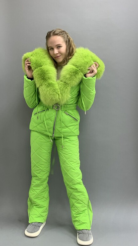 Салатовый зимний костюм до -30-35 градусов: лыжные штаны на резинке и куртка с мехом финского песца - Дополнительно широ